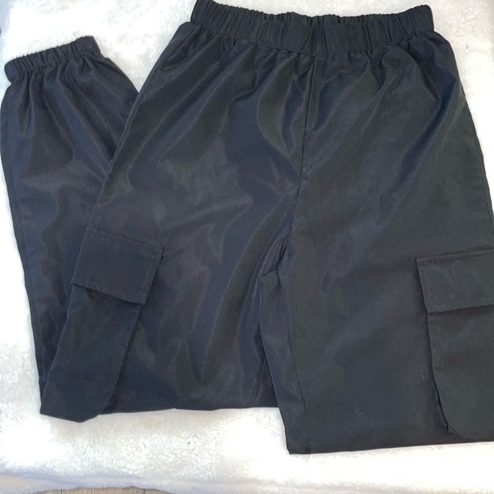 SHEIN Teen Black Cargo Pants